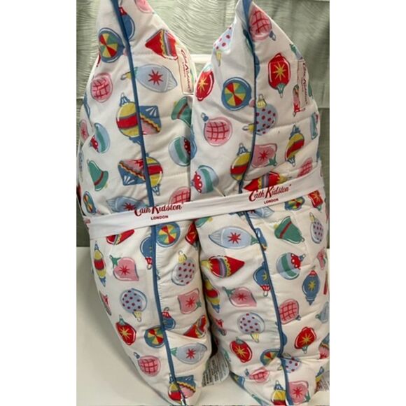 NWT 2 Cath Kidston Christmas Baubles Pastel Euro-Shams. - Picture 7 of 8